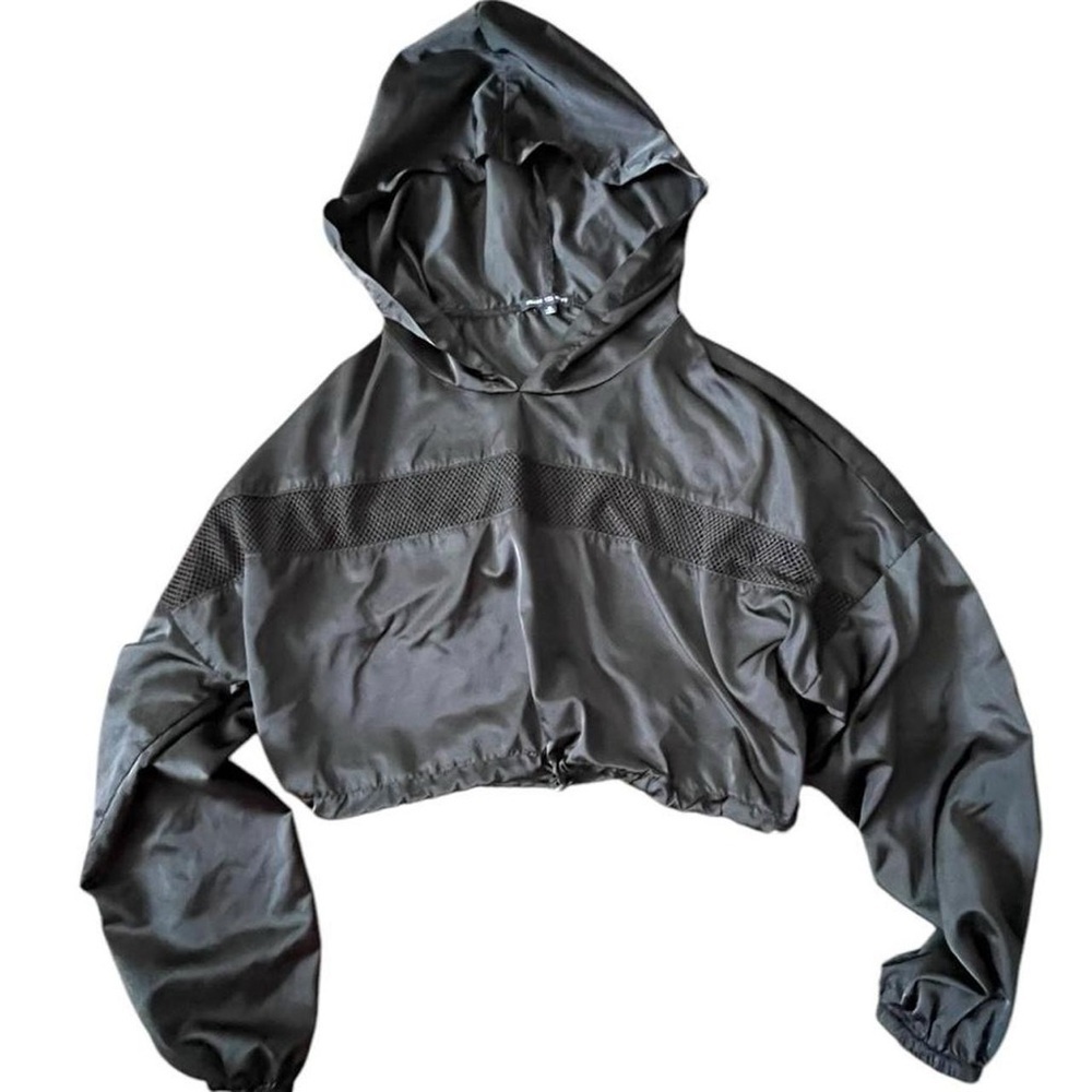 919-Heart Hips Black cropped hoodie with mesh details and pockets #croppedhoodie